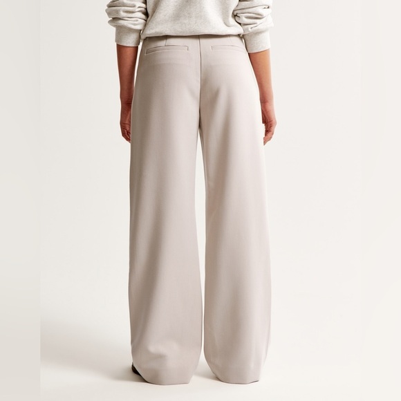 NWT - A&F Sloane Tailored Wide Leg Pant in Light Taupe - Size 34 / 18R - Picture 7 of 11